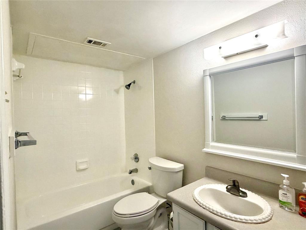 Cimarron Court Condo Ph 1 - Residential
