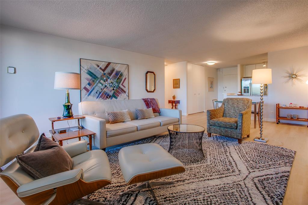 Twenty-One Turtle Creek Condos - Residential