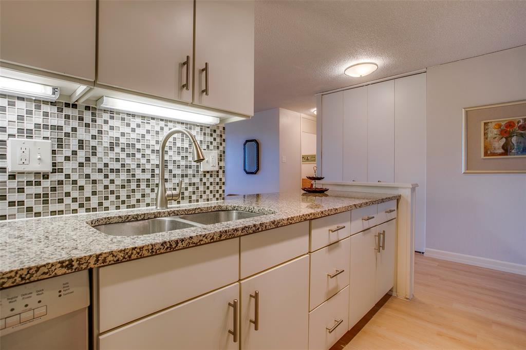 Twenty-One Turtle Creek Condos - Residential