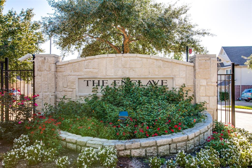 Enclave At White Rock Ph 02 - Residential