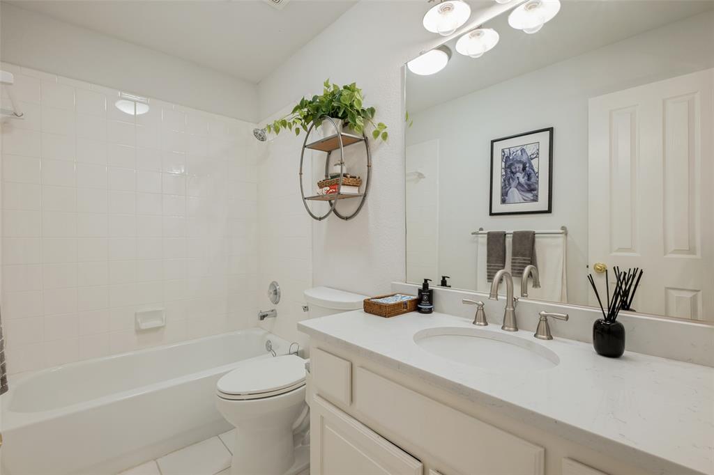 Enclave At White Rock Ph 02 - Residential
