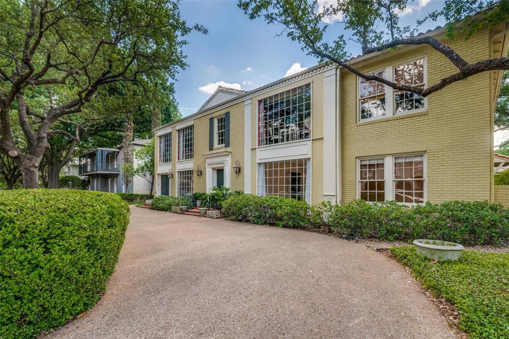 4541 Westway Avenue in prestigious Highland Park ISD is a full-duplex on a 80’ X 121’ lot offering 5,455 sqft of interior living space. This property provides an excellent and immediate source of stable rental income or the perfect canvas to create your dream home. A circle driveway flanked by mature hardwood trees and boxwood hedges offers convenient parking. Each unit features hardwood floors, spacious bedrooms with en-suite baths, walk-in closets, study, sunroom, living rooms with vintage marble mantles and working fireplaces. A formal dining room and adjoining cozy breakfast rooms with floor-to-ceiling windows are adjacent to each kitchen with gas ranges and laundry rooms. The downstairs unit has a large powder room, while the upstairs unit features an inviting staircase with wrought-iron banister and exterior private balcony. An oversized backyard leads to a detached garage with four parking spaces and a 14' x 12' flexible storage area.