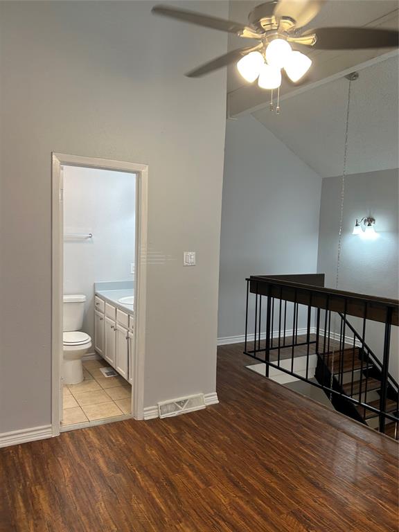 Lofts Condo - Residential