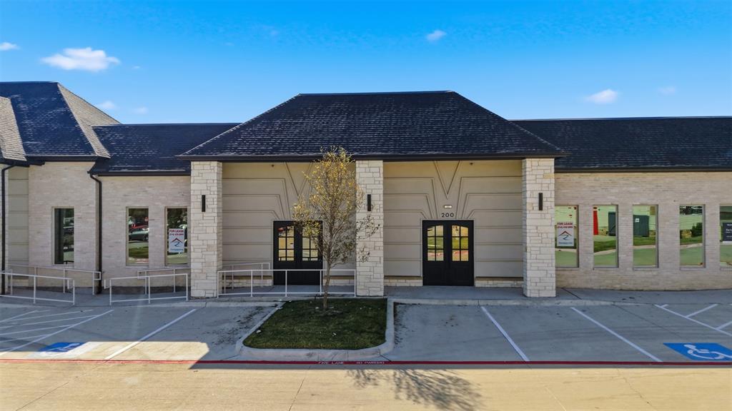 S13608 - Commercial Sale