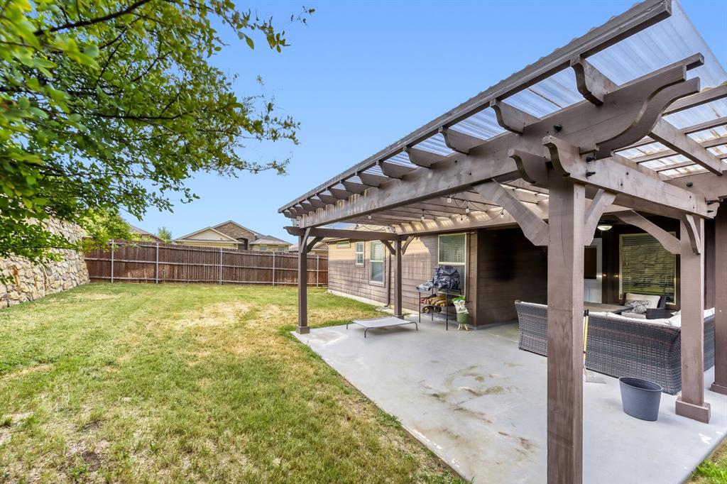 Trinity Oaks - Residential