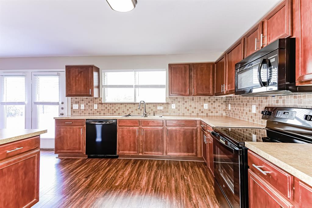 Mustang Creek Ph 2 - Residential Lease
