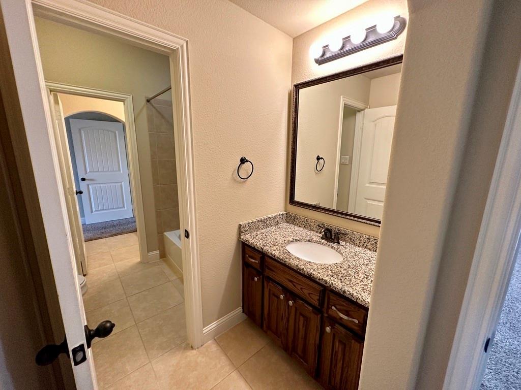 Estates Of Indian Creek Phase8 - Residential Lease