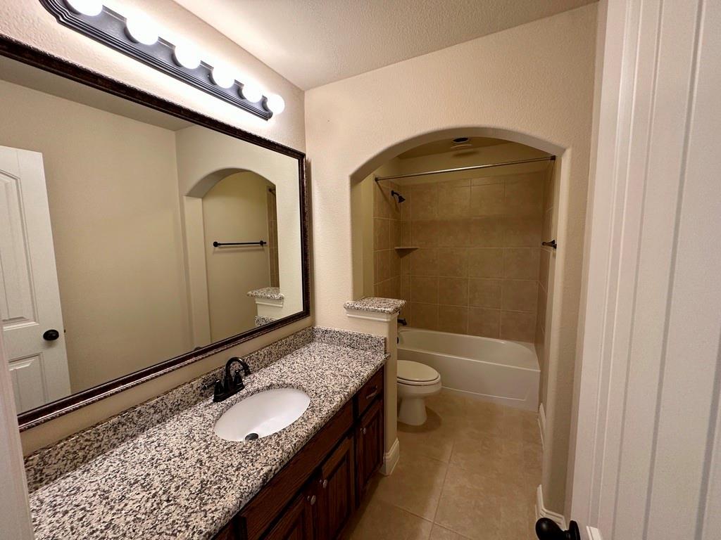 Estates Of Indian Creek Phase8 - Residential Lease