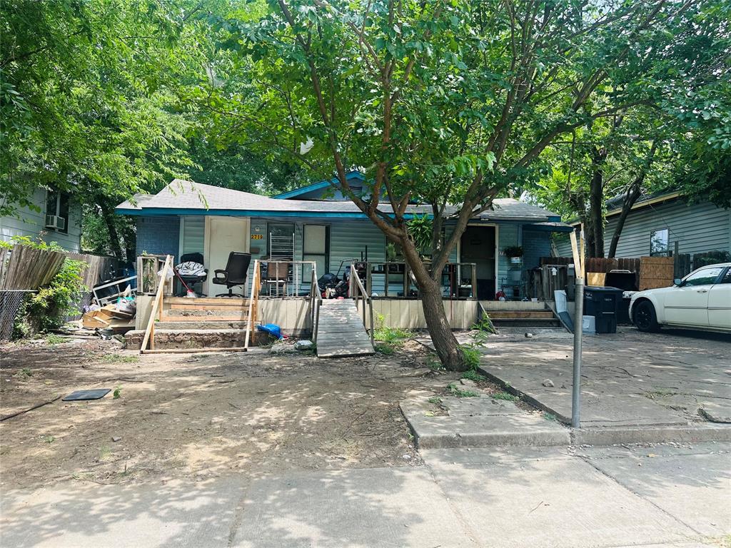 Investor Special! This home is a great opportunity for an investor looking for an investment property with cash flow and long term tenants.  Both sides of the duplex is for sale. Property to be sold as-is. Owner will make no repairs. Please do not disturb tenants on the property.