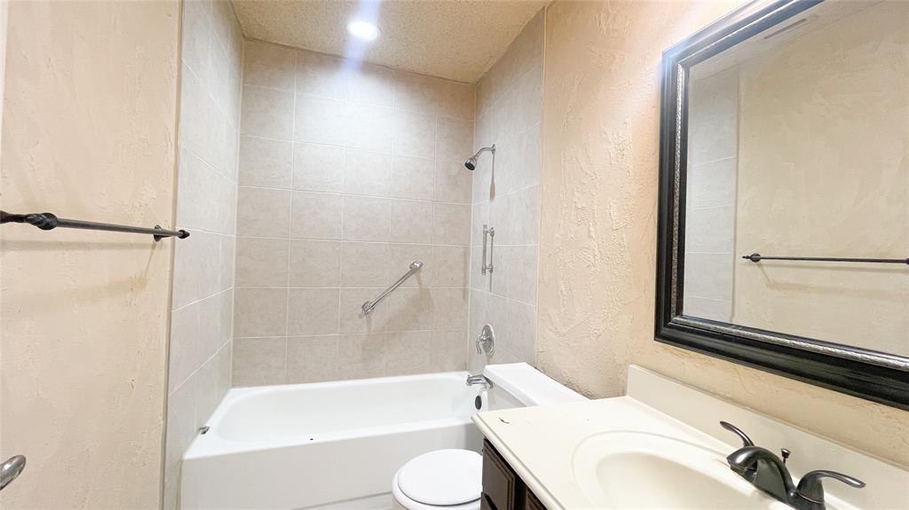 Santa Fe Trace - Residential Lease