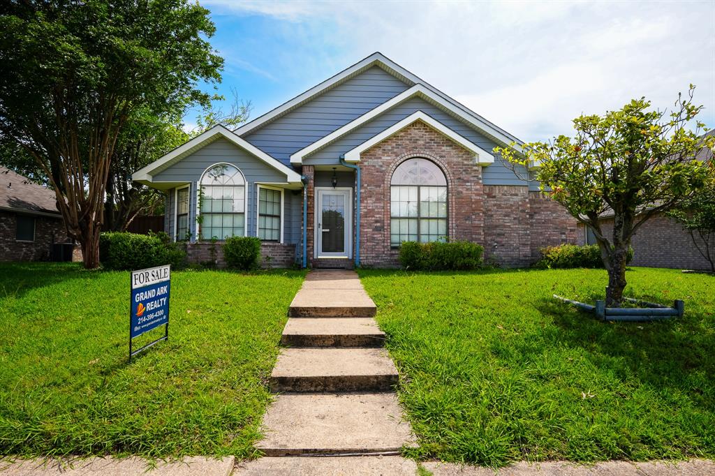 Welcome to this beautifully maintained single-story home featuring 3 bedrooms and 2 baths. Freshly painted and move-in ready, this residence is clean, bright , and meticulously care for.  The hone offers the perfect balance of tranquility and convenience in a peaceful neighborhood.  The spacious open layout provides comfortable living, while the well-kept exterior reflects pride of the ownership throughout. The primary suite is a true retreat, featuring a luxurious ensuite bathroom with dual vanities, a separate shower and tub, and a skylight that fills the space with natural light. Practical features abound, including a garage with built-in shelving, ideal for hobbyists, DIY or anyone who appreciates organized storage,  Additional covered parking is provided by the carport extending over the driveway, offering extra convenience for multiple vehicles.