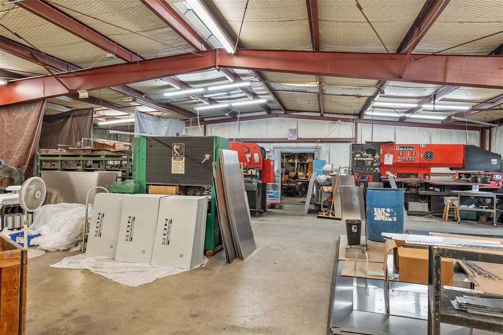 Southpoint Ind. Park - Commercial Sale