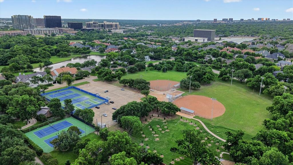 Hillcrest Villa Condos - Residential