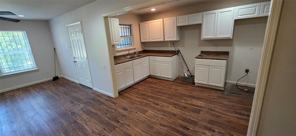 Deerpath Village 06 - Residential