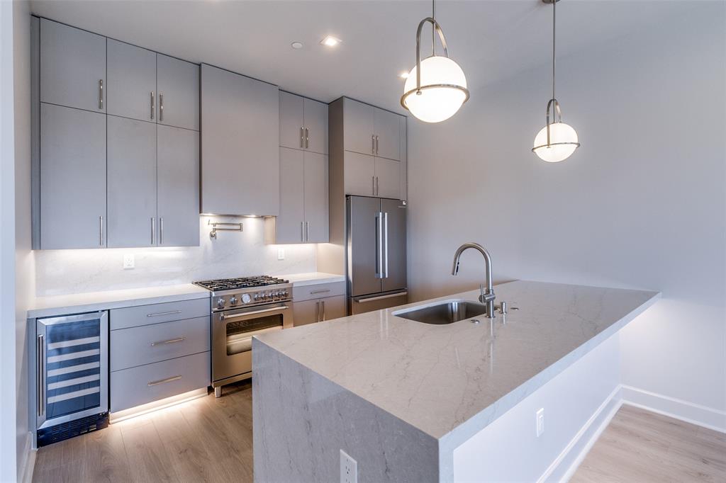 Mansfield R A - Residential