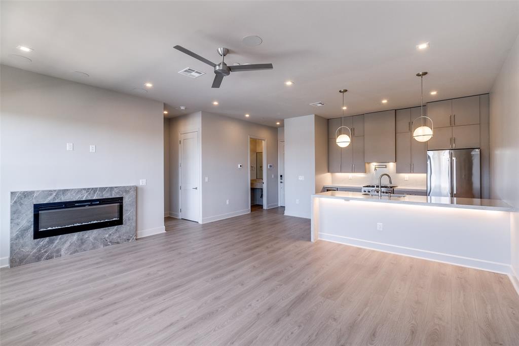 Mansfield R A - Residential