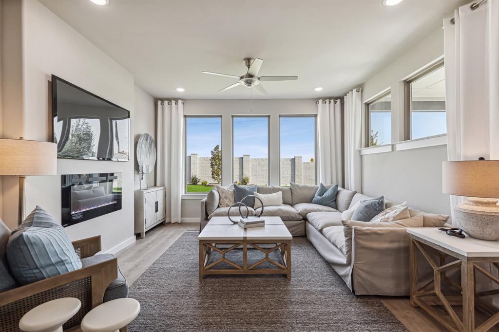 Elevon - Residential