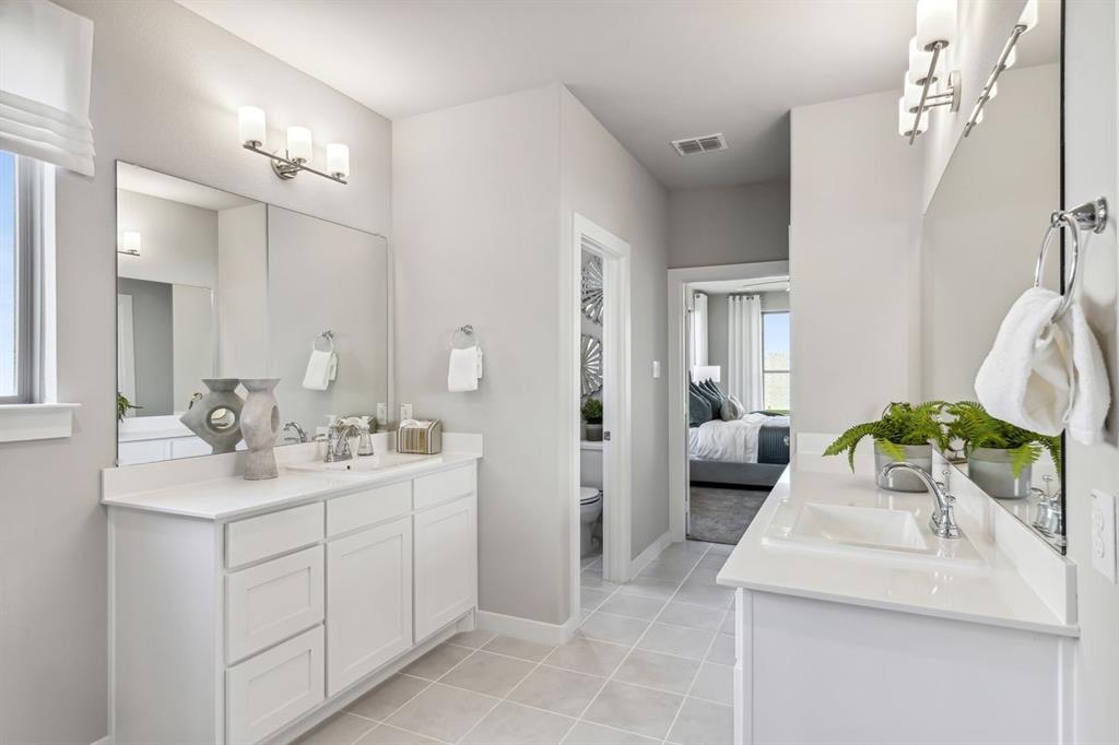 Elevon - Residential