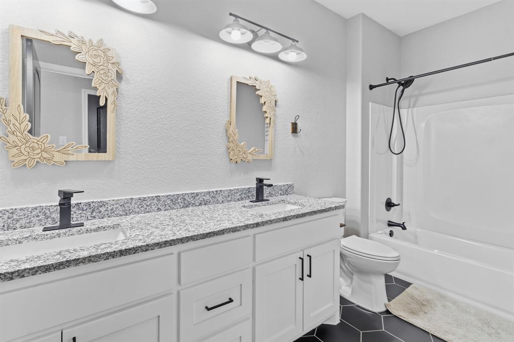 Silver Lakes Ranch - Residential