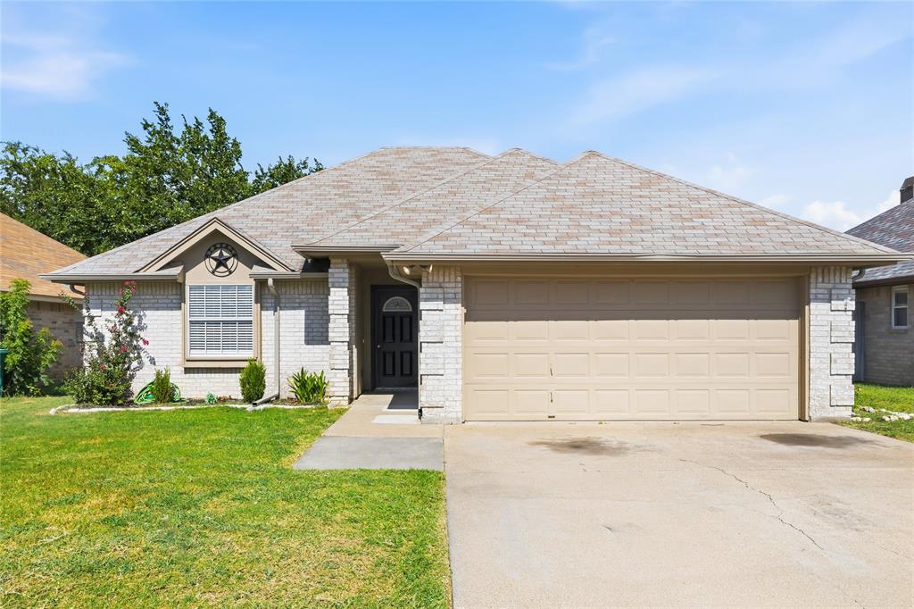This beautifully updated 3-bedroom, 2-bathroom single-story home in Fort Worth’s established Marine Creek Hills neighborhood offers modern comfort and a prime location, placing you close to local schools and just minutes from top shopping and entertainment. The entryway flows into a spacious family room featuring elegant tray ceilings and a cozy, decorative wood-burning fireplace. Bright and modern kitchen fully equipped with quartz countertops, an electric cooktop, microwave, dishwasher, and refrigerator. Primary suite features impressive tray ceilings and an en-suite bathroom complete with a garden tub, spacious shower, dual sinks, and dual spacious closets. The secondary bedrooms are generously sized and offer plenty of closet space. Backyard features a covered patio, making it an ideal setup for kids, pets, or outdoor entertaining.