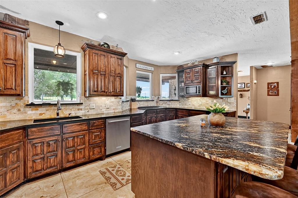 kitchen patsy - Residential