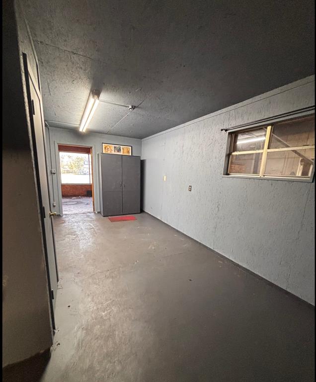 NONE - Commercial Sale