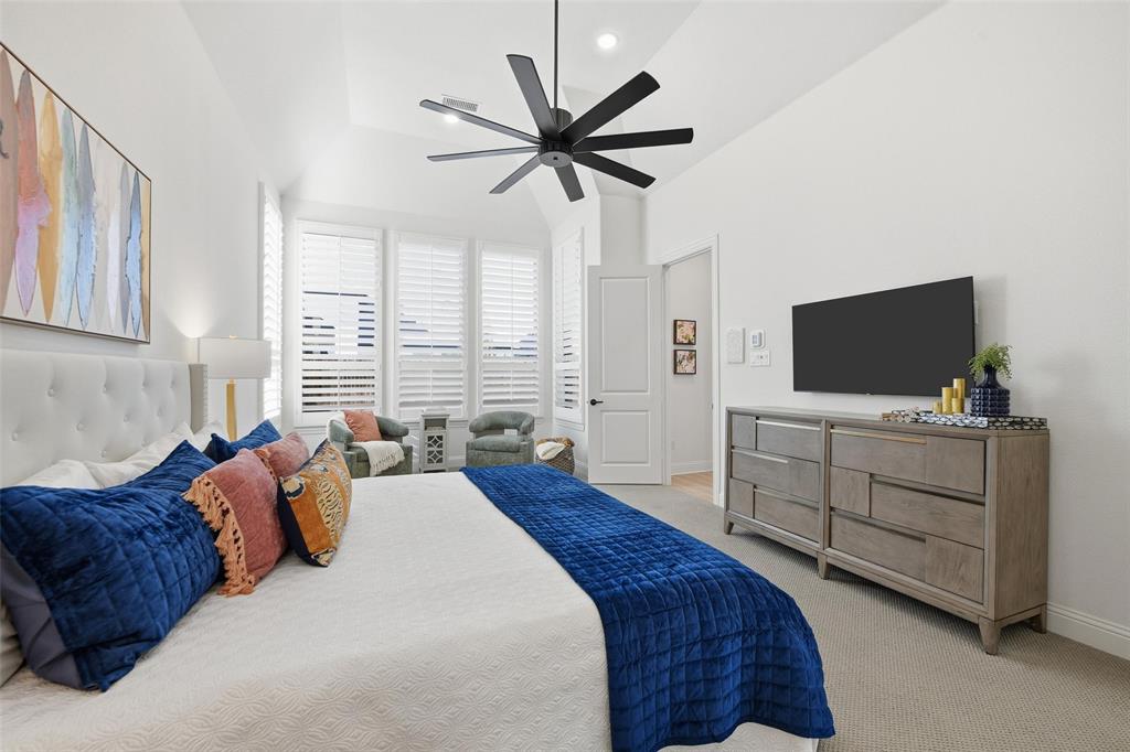 Tavolo Park Ph 4 - Residential