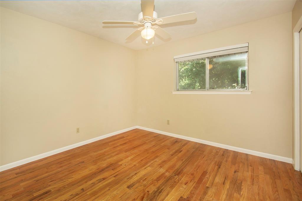 Country Place Twnhs 01 - Residential Lease