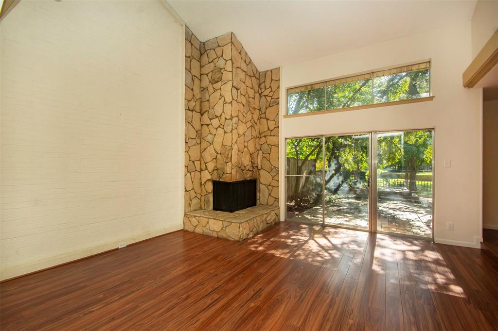 Country Place Twnhs 01 - Residential Lease