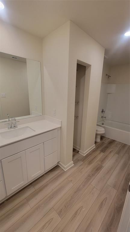 South Park Meadows - Residential Lease