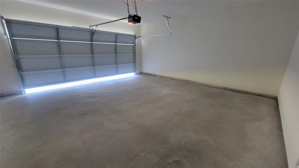 South Park Meadows - Residential Lease