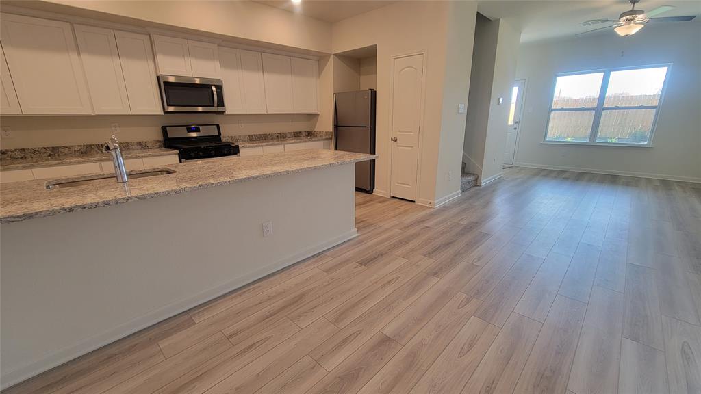 South Park Meadows - Residential Lease