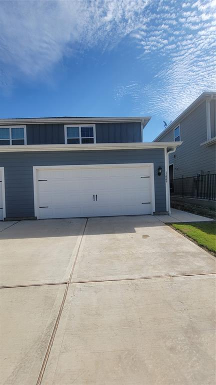 South Park Meadows - Residential Lease
