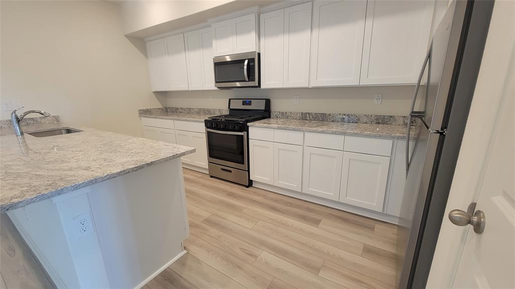South Park Meadows - Residential Lease
