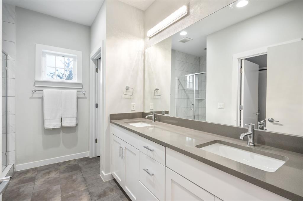 Bishop Heights 4 Add - Residential