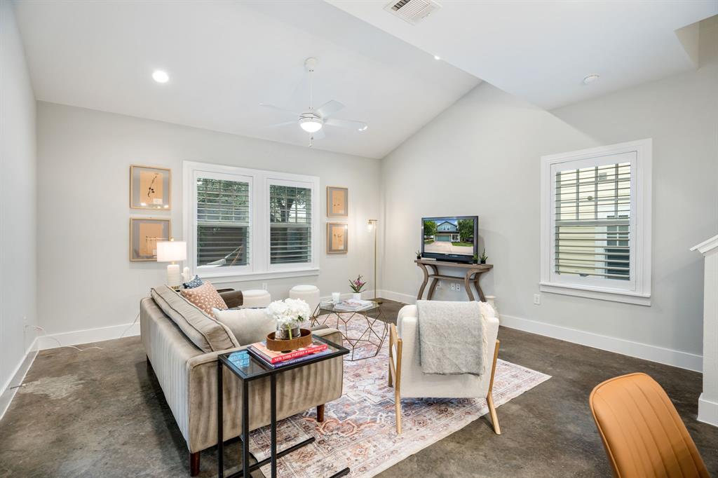 Bishop Heights 4 Add - Residential