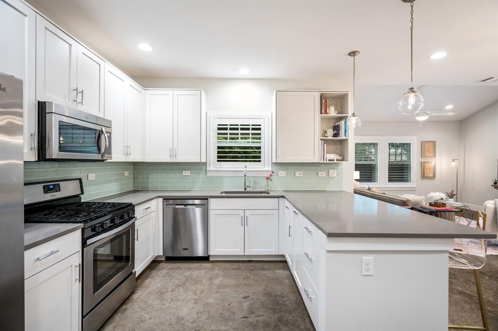 Bishop Heights 4 Add - Residential
