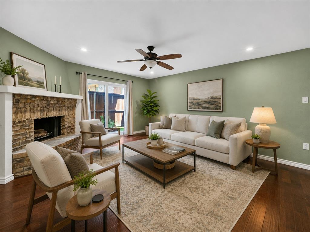 Preston Oaks Crossing Condos 01 & 02 - Residential