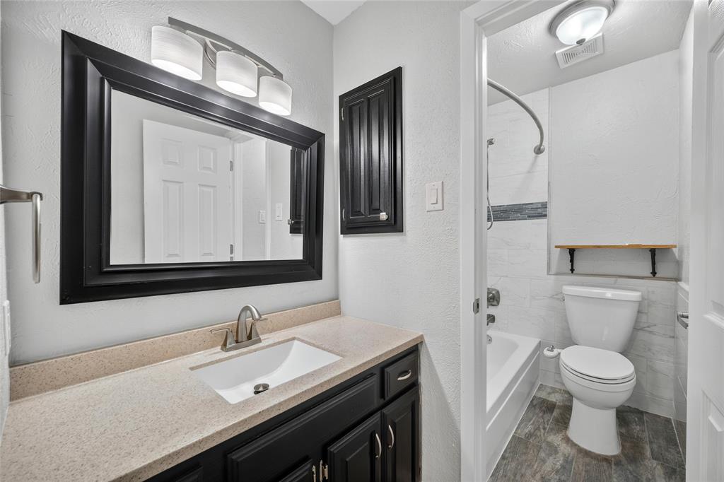 Preston Oaks Crossing Condos 01 & 02 - Residential