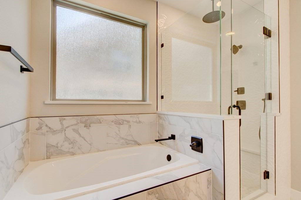 Pinnacle Club - Residential Lease