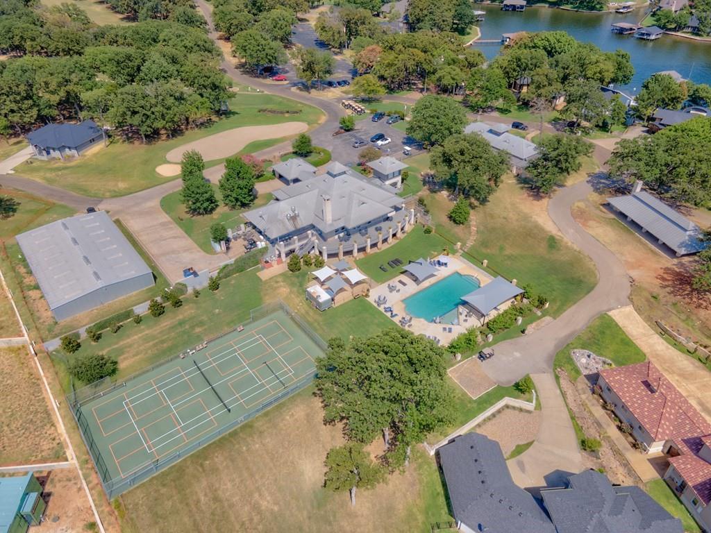 Pinnacle Club - Residential Lease