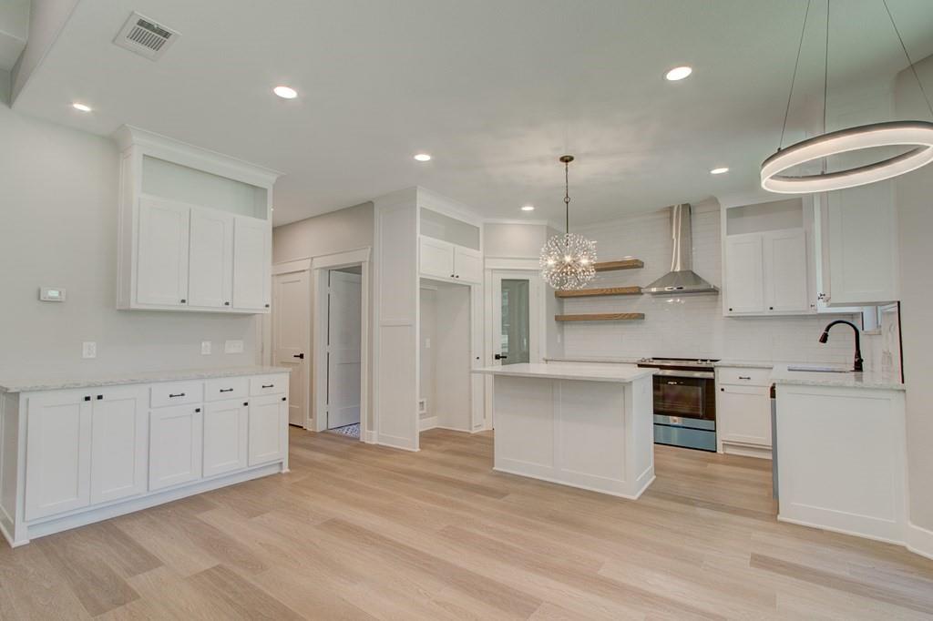 Pinnacle Club - Residential Lease
