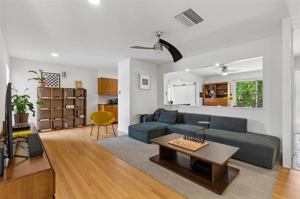 Lakeland Hills 01 - Residential