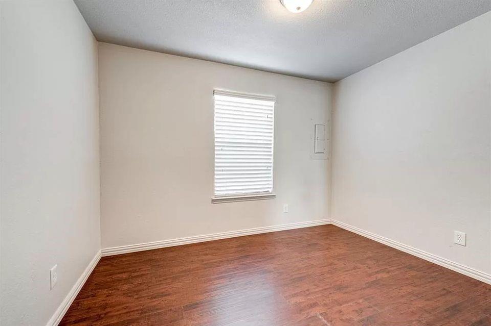 Frisco Heights Add - Residential Lease