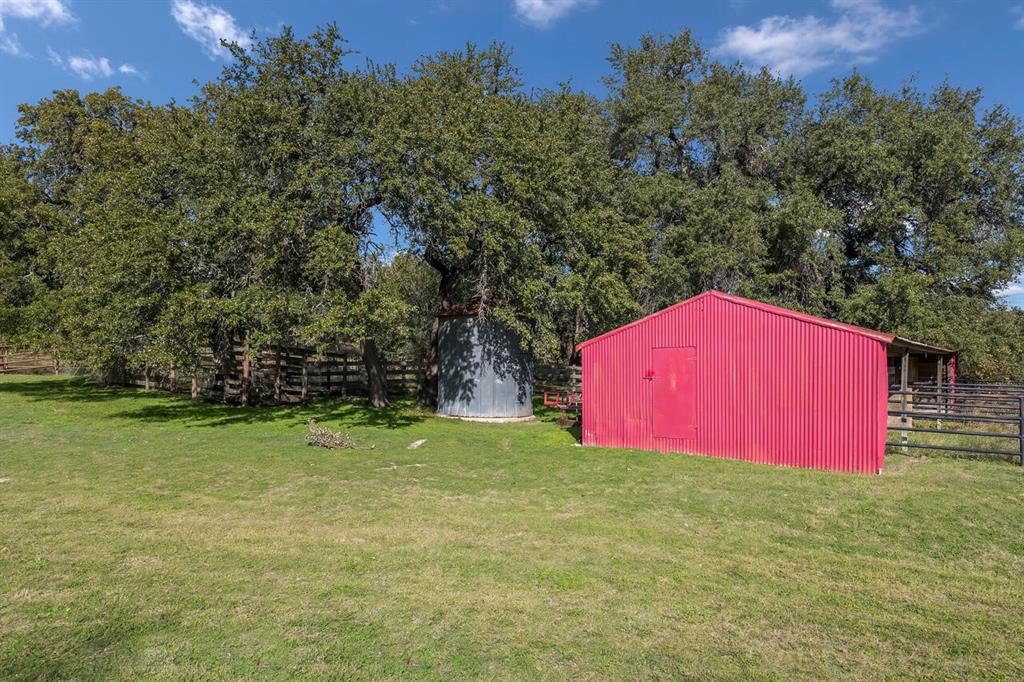 Reeder - Farm