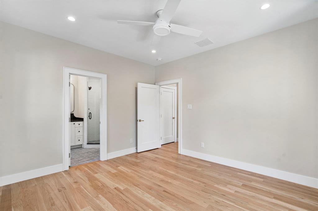 LAKE RIDGE ESTATES 1ST INST - Residential