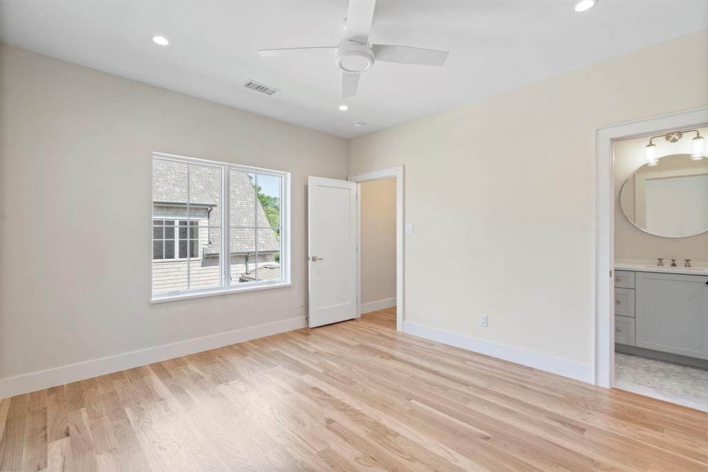LAKE RIDGE ESTATES 1ST INST - Residential