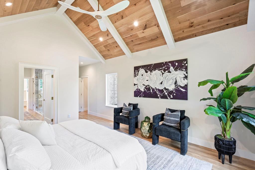 LAKE RIDGE ESTATES 1ST INST - Residential