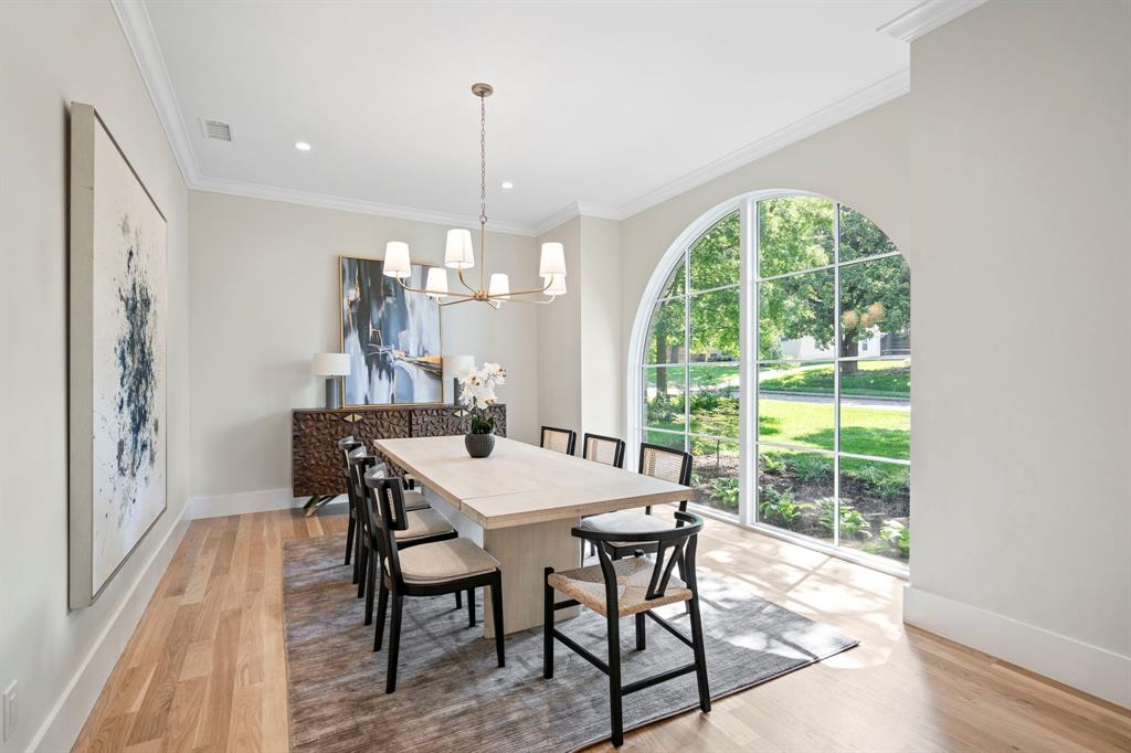LAKE RIDGE ESTATES 1ST INST - Residential