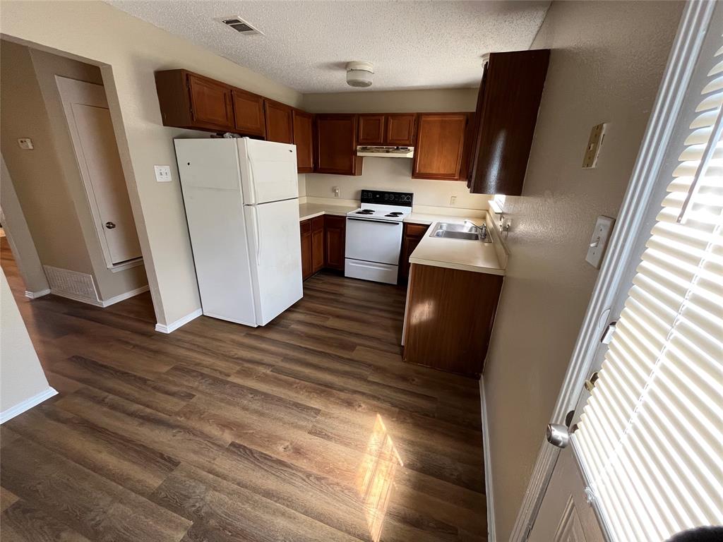 SHADYDELL - Residential Income
